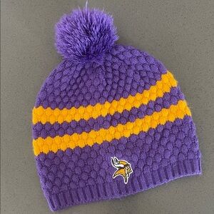 Minnesota Vikings Purple and Gold Pom-Pom Knit Beanie